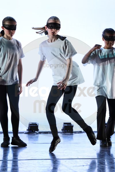 Let's Dance - Image 696A3354
