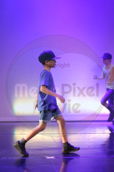Let's Dance - Image 0983
