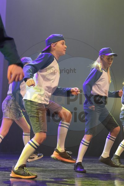 Let's Dance - Image 3433