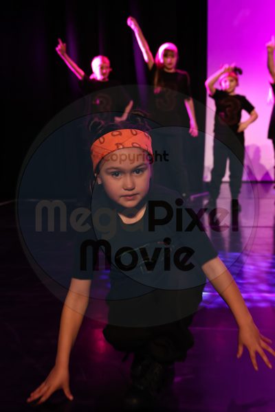 Let's Dance - Image 696A3474