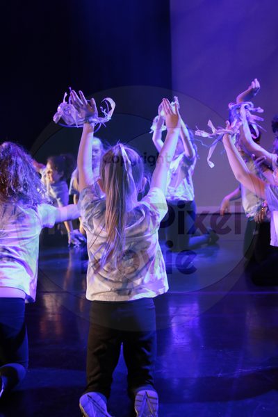 Let's Dance - Image 8906