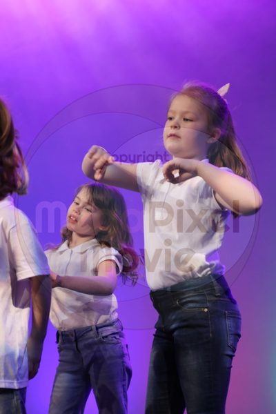 Let's Dance - Image 8803