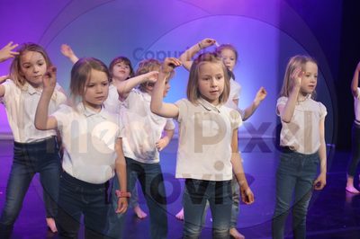 Let's Dance - Image 8980