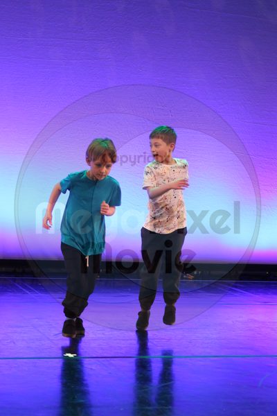 Let's Dance - Image 0526