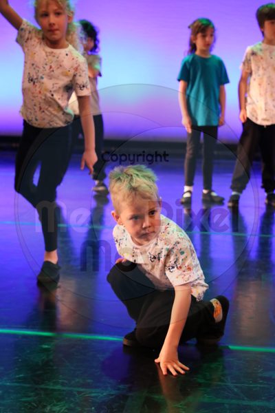 Let's Dance - Image 0546