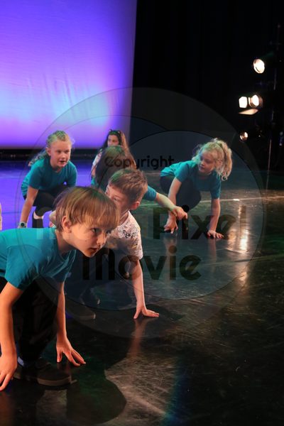 Let's Dance - Image 0558
