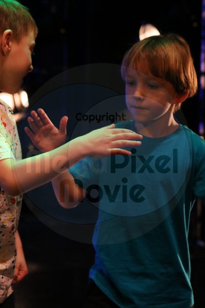 Let's Dance - Image 0866