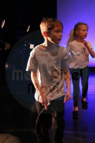 Let's Dance - Image 0922
