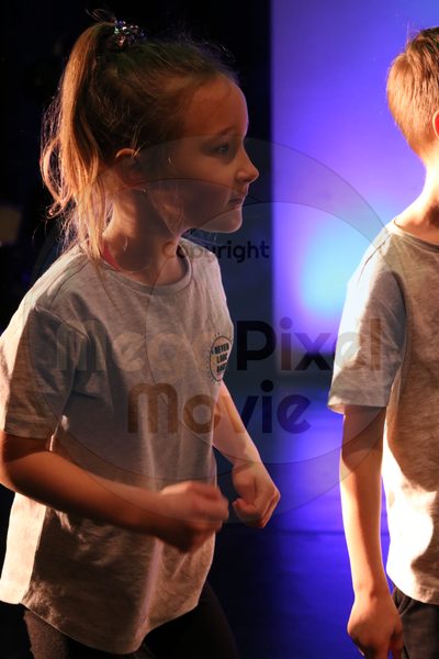 Let's Dance - Image 0924