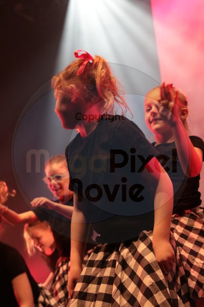 Let's Dance - Image 4385