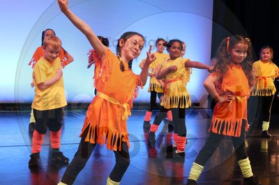 Let's Dance - Image 0949