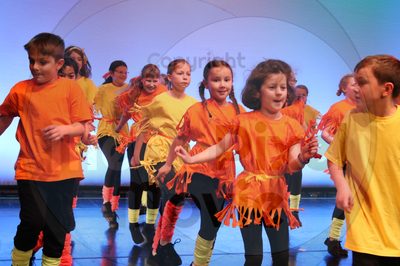 Let's Dance - Image 0980
