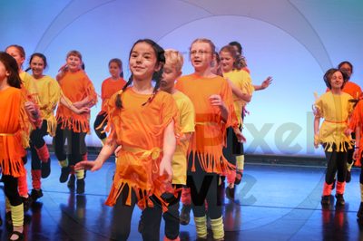 Let's Dance - Image 0995