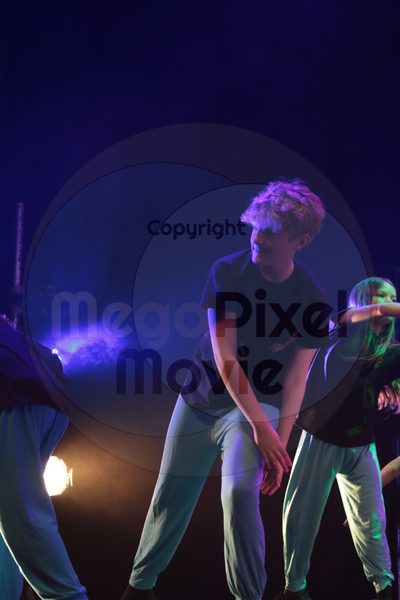 Let's Dance - Image 4930