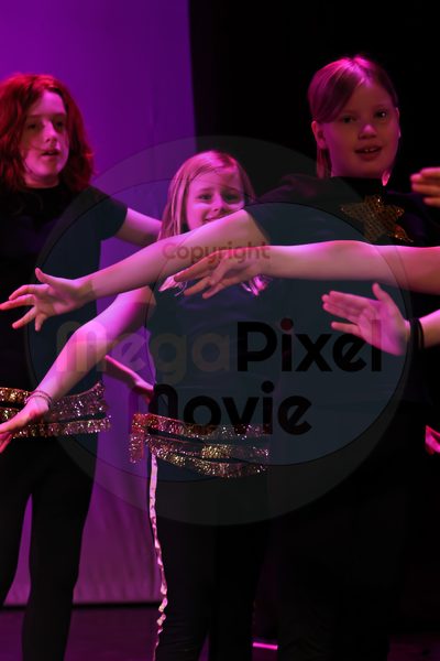 Let's Dance - Image 696A6701