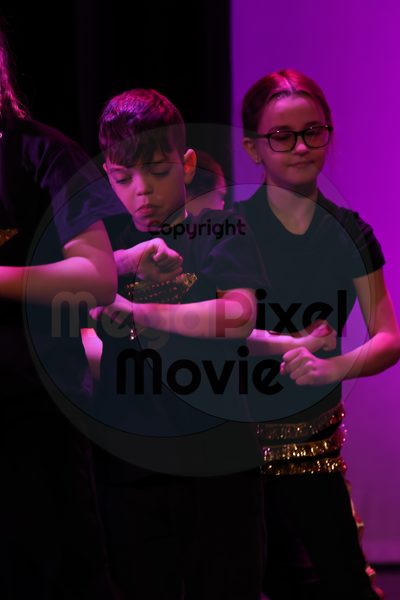 Let's Dance - Image 696A6859