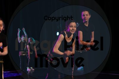 Let's Dance - Image 696A7781