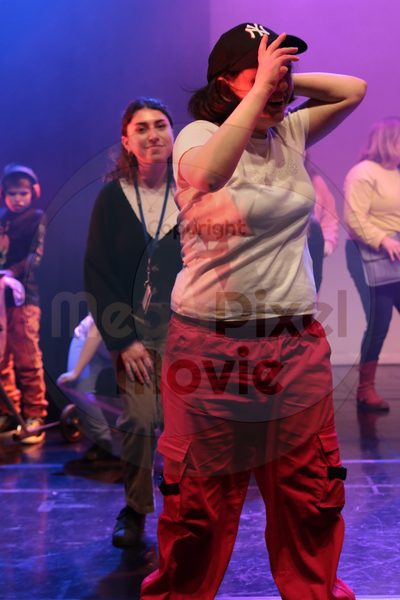 Let's Dance - Image 0918