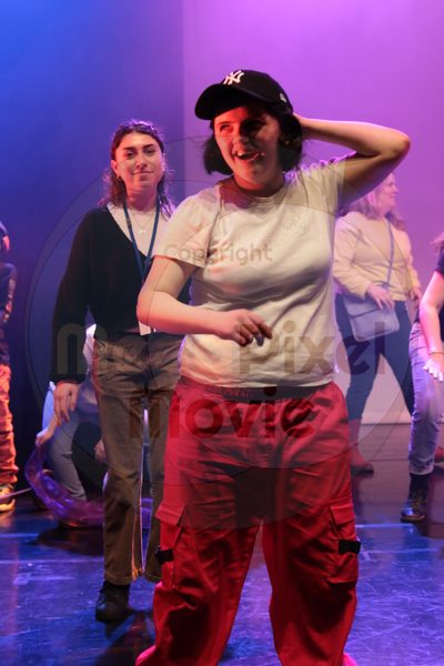 Let's Dance - Image 0919