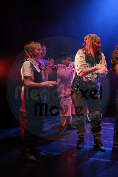 Let's Dance - Image 1070