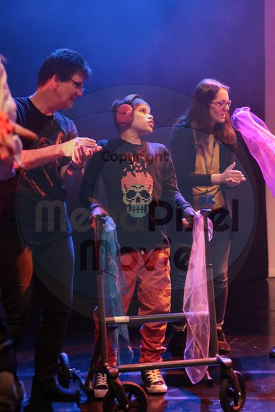 Let's Dance - Image 1160