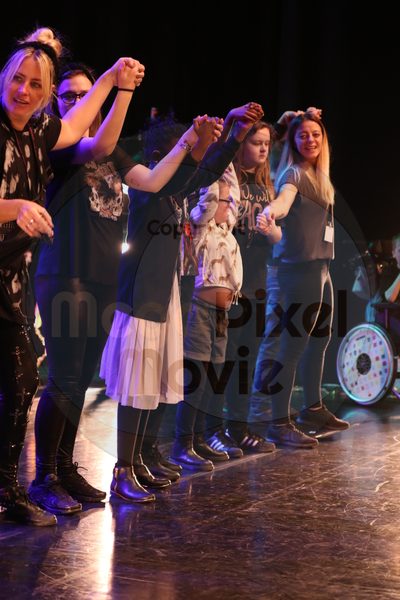 Let's Dance - Image 7988