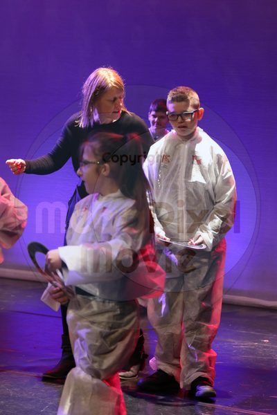 Let's Dance - Image 1436