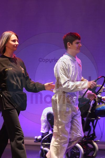 Let's Dance - Image 1457
