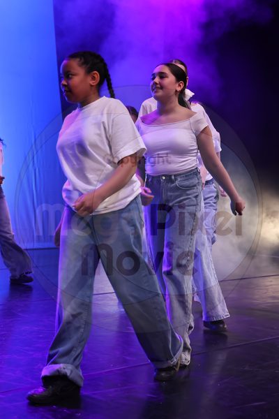 Let's Dance - Image 696A6649
