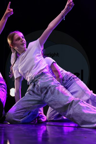 Let's Dance - Image 696A6835