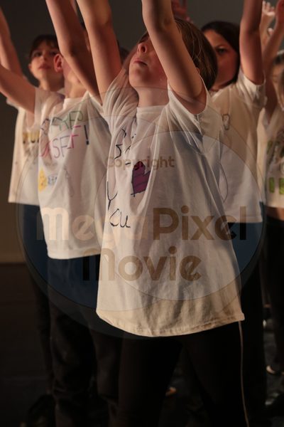 Let's Dance - Image 1874