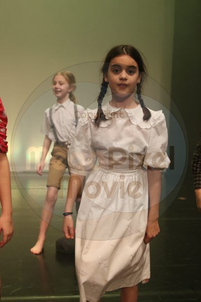 Let's Dance - Image 1199