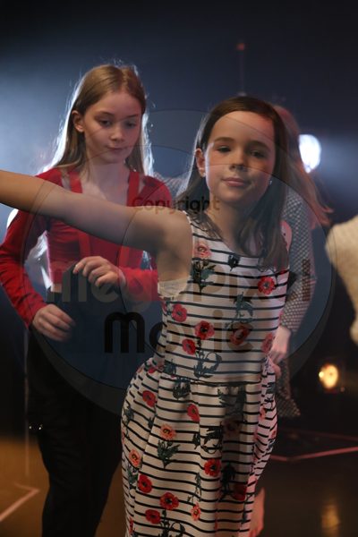 Let's Dance - Image 1536