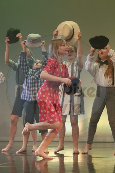 Let's Dance - Image 1576