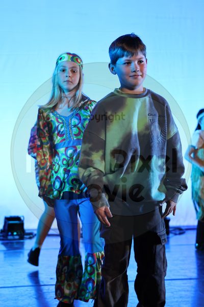 Let's Dance - Image 696A6009