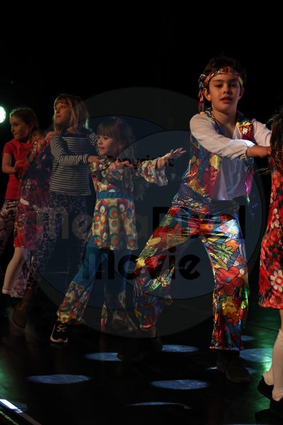 Let's Dance - Image 696A6155