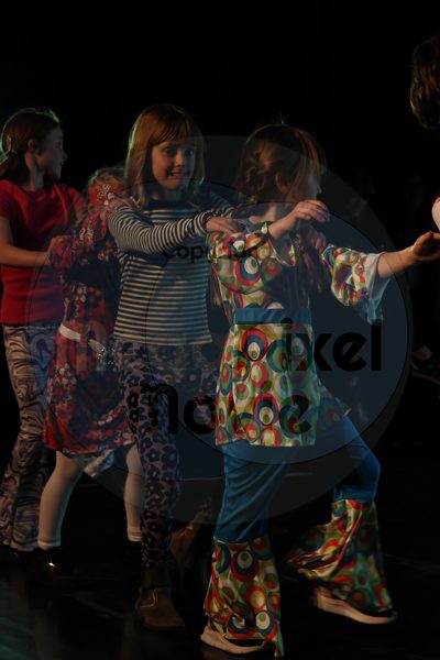 Let's Dance - Image 696A6159