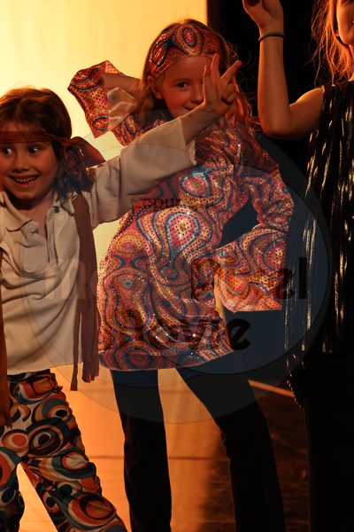Let's Dance - Image 696A6239