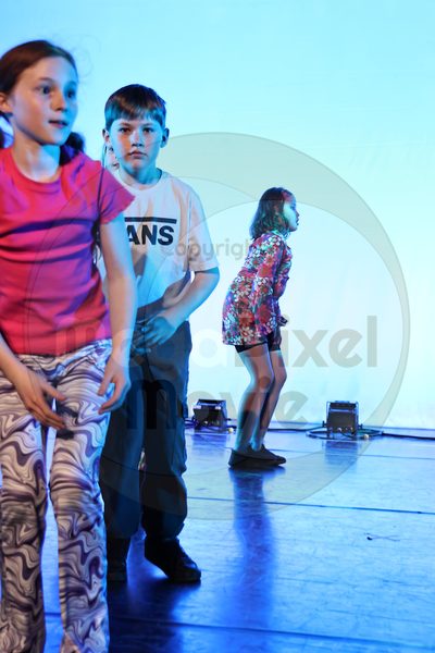 Let's Dance - Image 696A6533