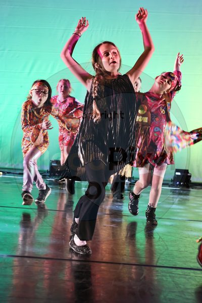 Let's Dance - Image 696A6643