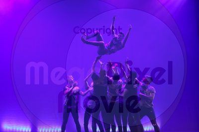 Let's Dance - Image 3680