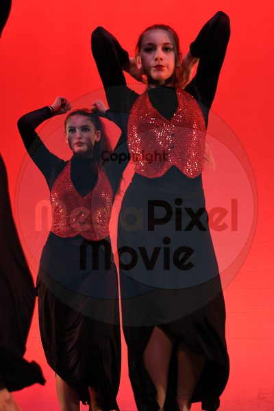 Let's Dance - Image 696A8445