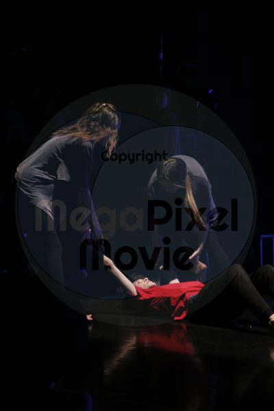 Let's Dance - Image 7126