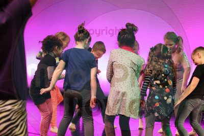 Let's Dance - Image 7936