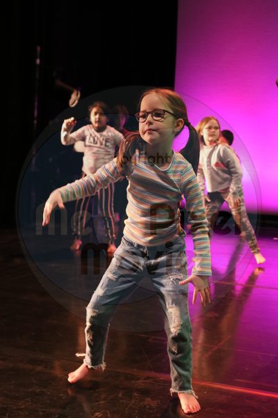 Let's Dance - Image 8174