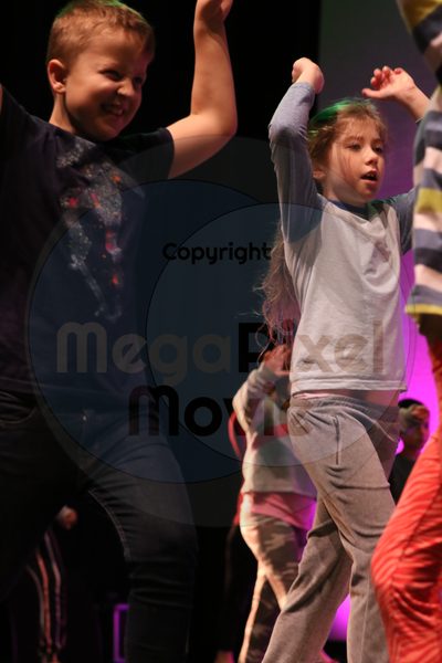Let's Dance - Image 8237