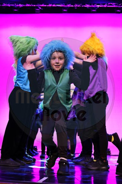 Let's Dance - Image 696A7547