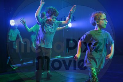 Let's Dance - Image 5363