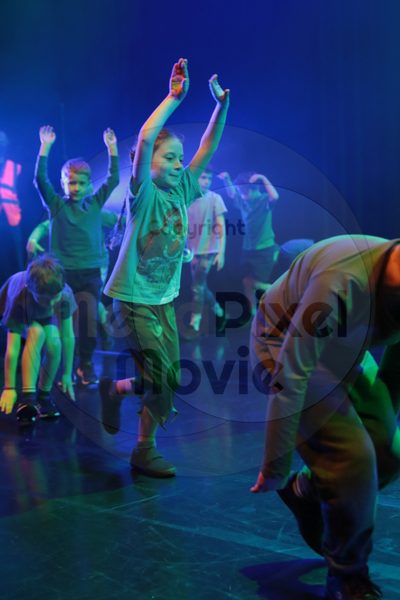 Let's Dance - Image 5739