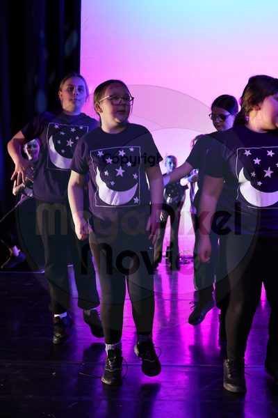Let's Dance - Image 696A8435